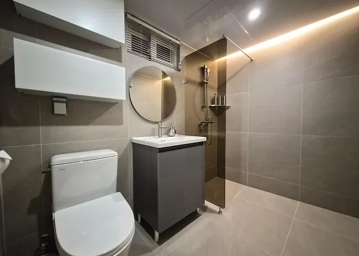 公寓 Hongdae Private House 6room 4bath 10beds