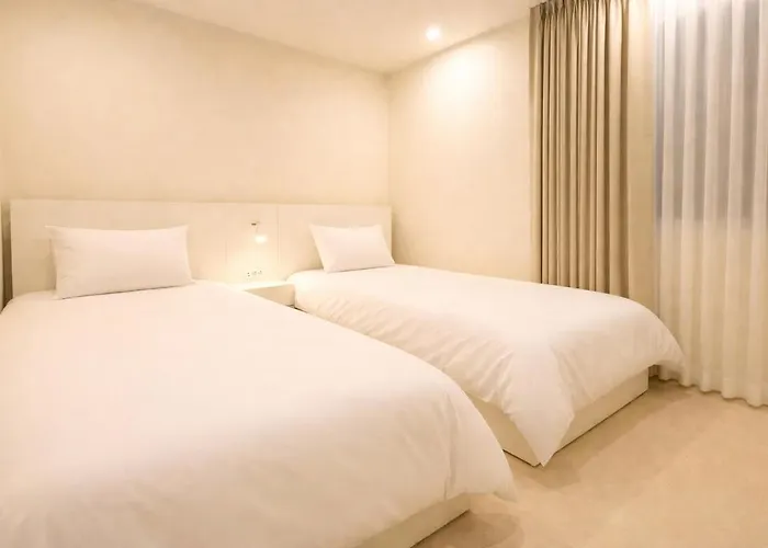 公寓 Hongdae Private House 6room 4bath 10beds