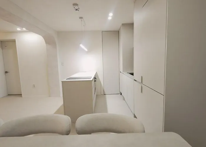 公寓 Hongdae Private House 6room 4bath 10beds 首爾